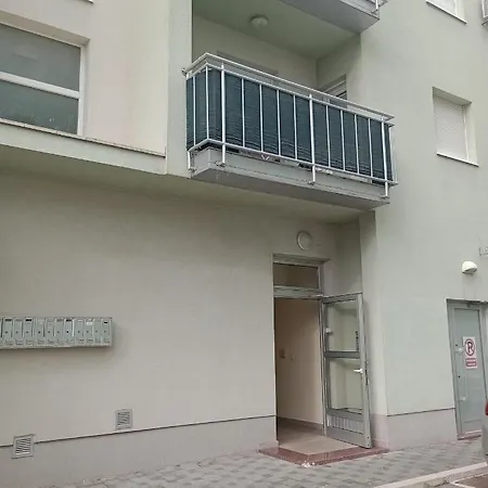 Adria With Underground Parking * Makarska