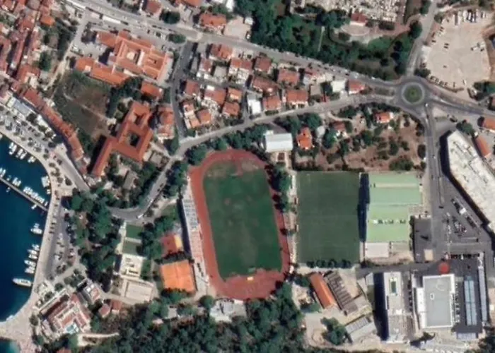 Adria With Underground Parking * Makarska